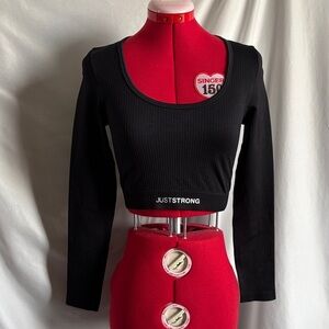 Black Ribbed Crop Top Mm418